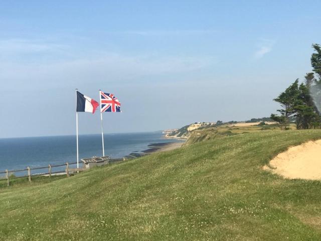 Normandy'S Green By The Sea Пор -ен-Беса-Упа Екстериор снимка
